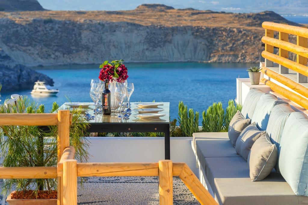 Villa Shore Summer House With Jacuzzi And Sea View !!!